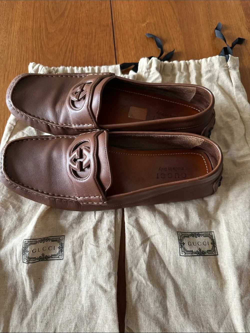 Gucci brown leather